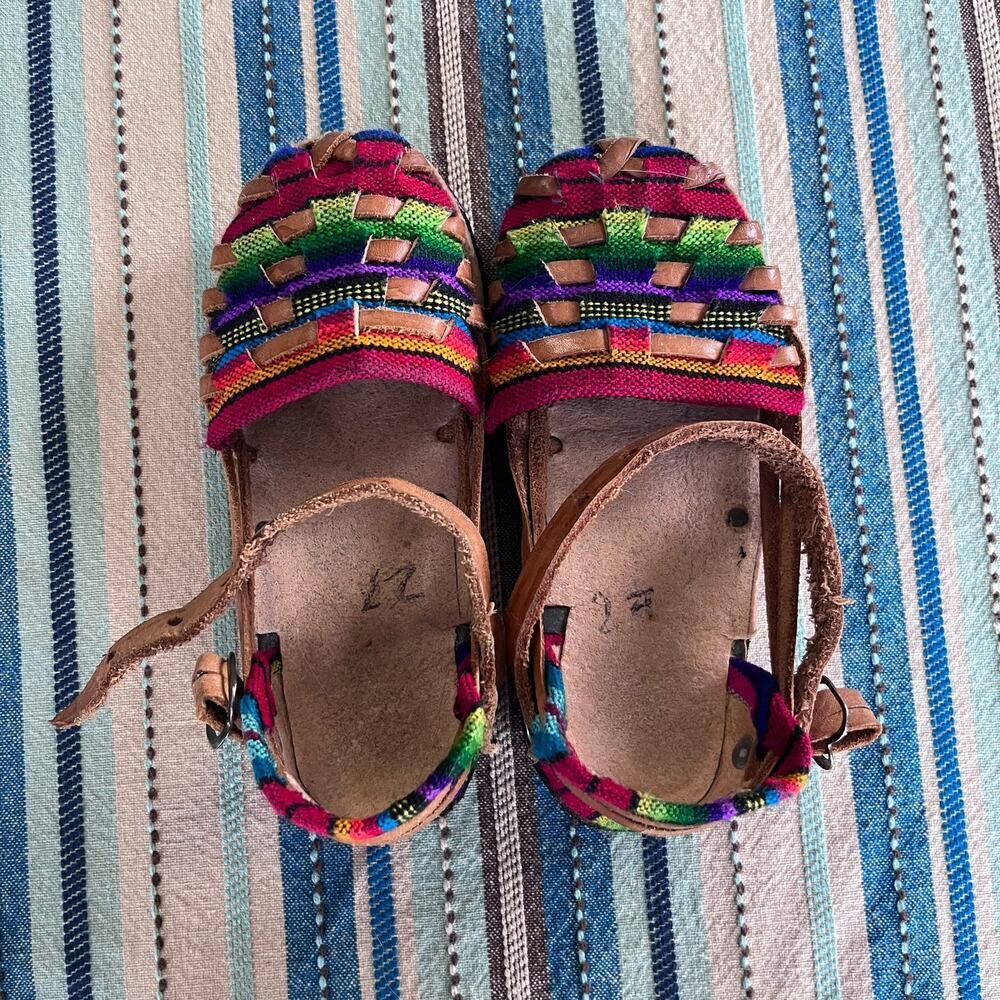 Children’s rainbow sandals - Picture 2 of 3